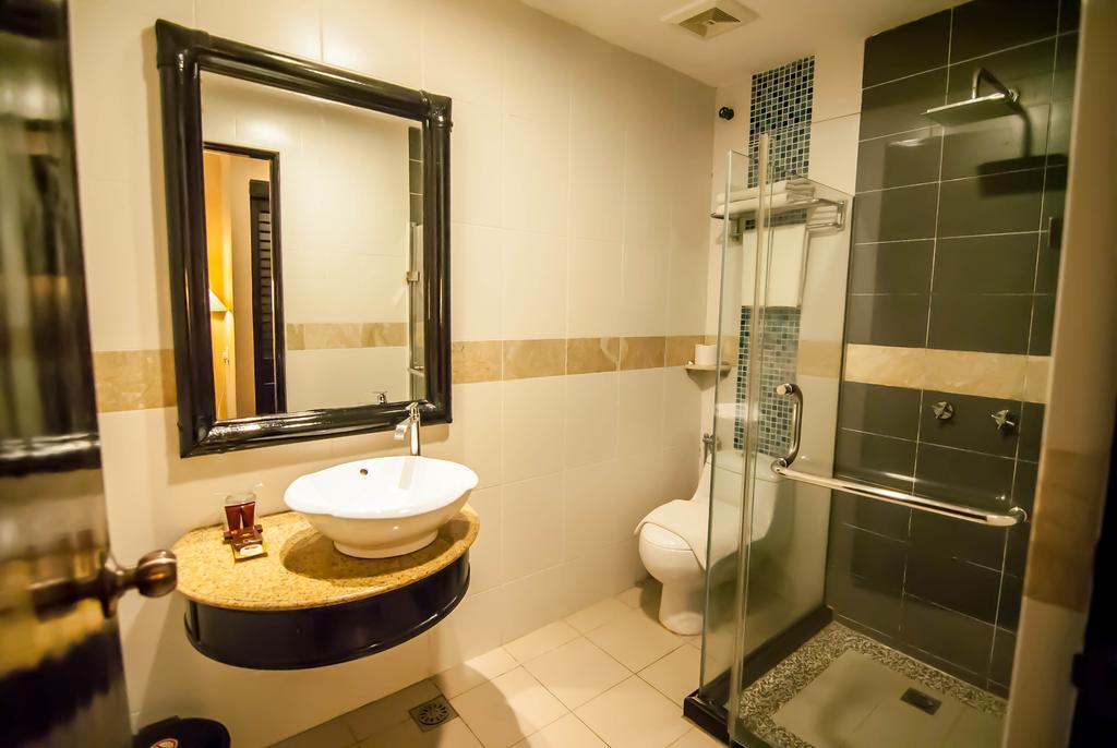 Kk Times Square Hotel Кота-Кинабалу Экстерьер фото